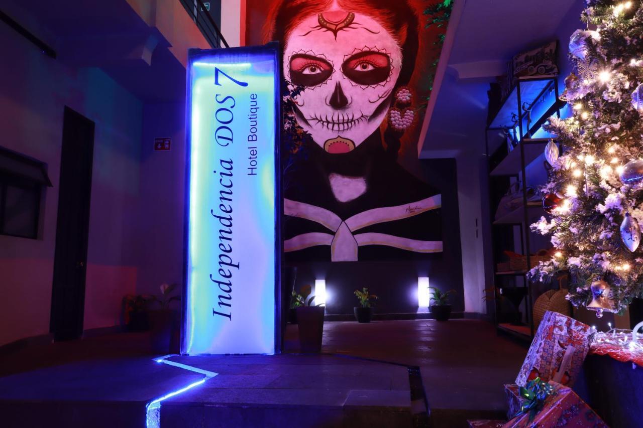 Independencia Dos 7 Hotel Boutique Queretaro Luaran gambar